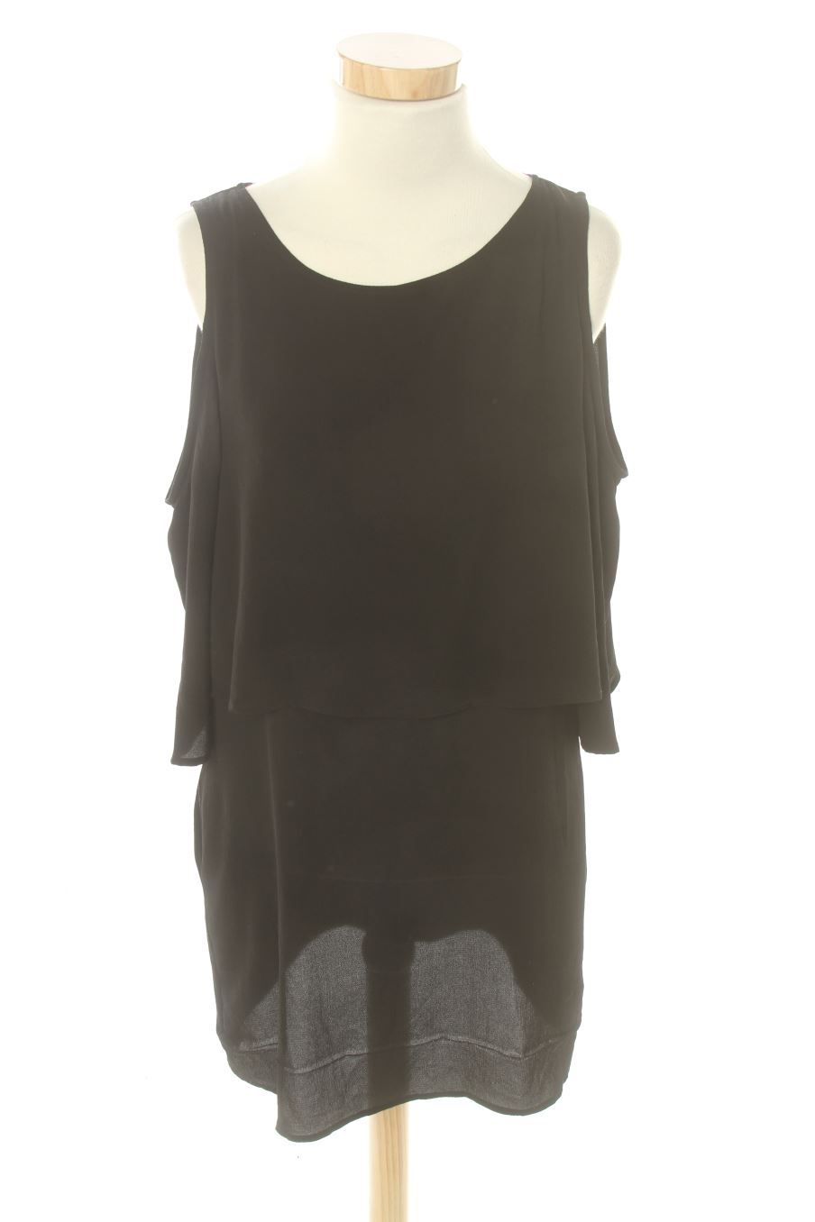 Robe casual Mango de la taille S, de couleur noir