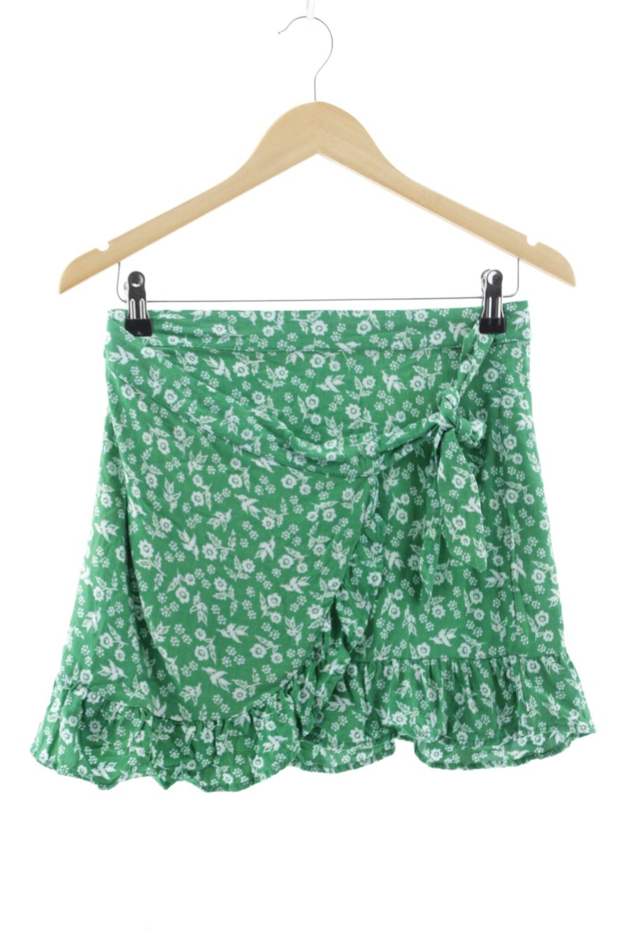 Jupe Pull Bear de la taille M de couleur vert