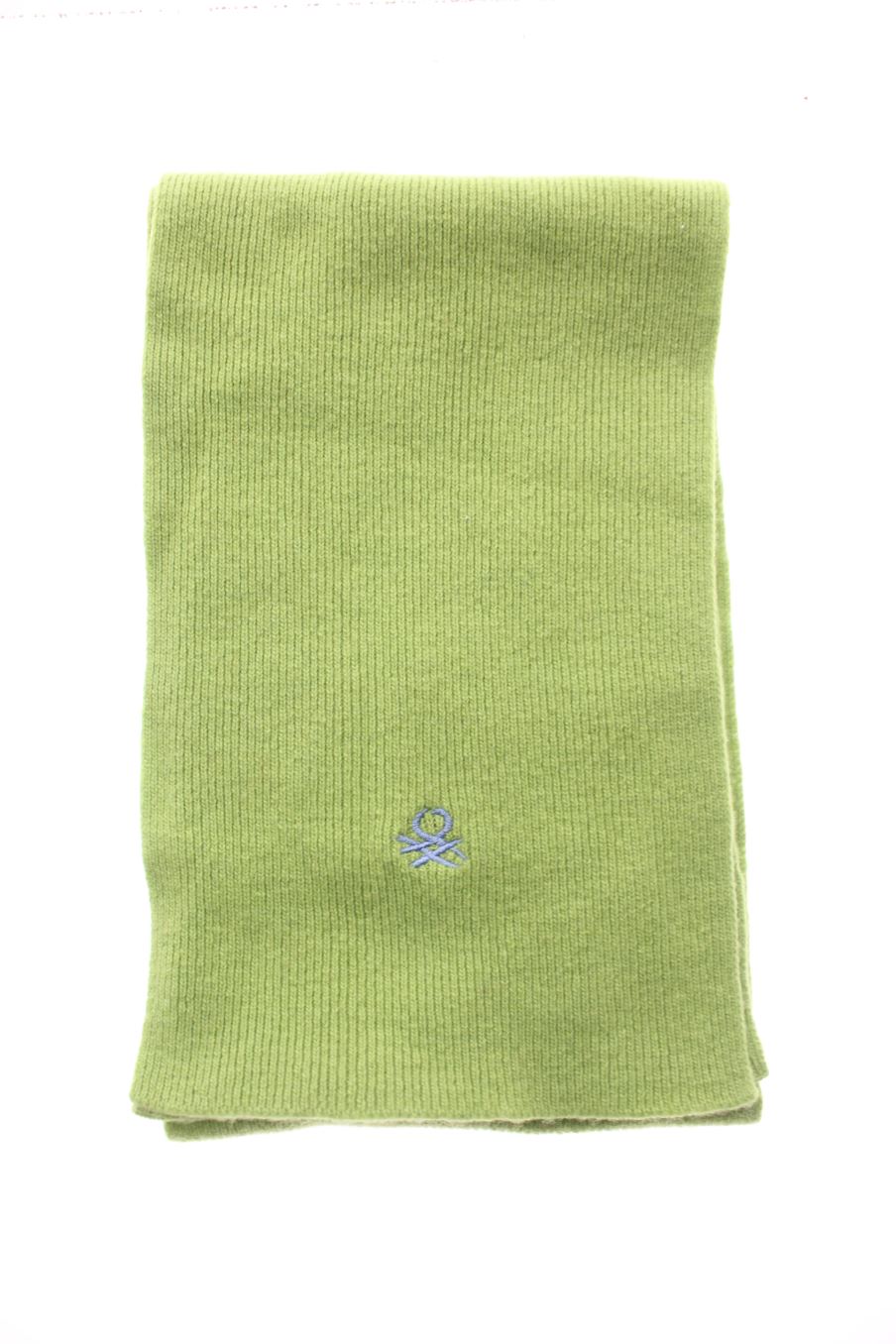 Bufanda de Benetton de la talla 5-8 años de segunda mano