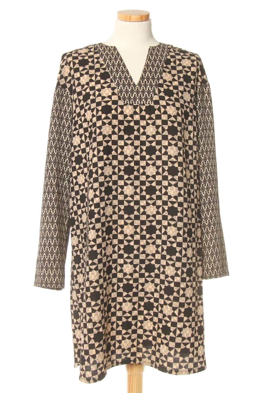 Robe casual Surkana de la taille L, de couleur imprimés