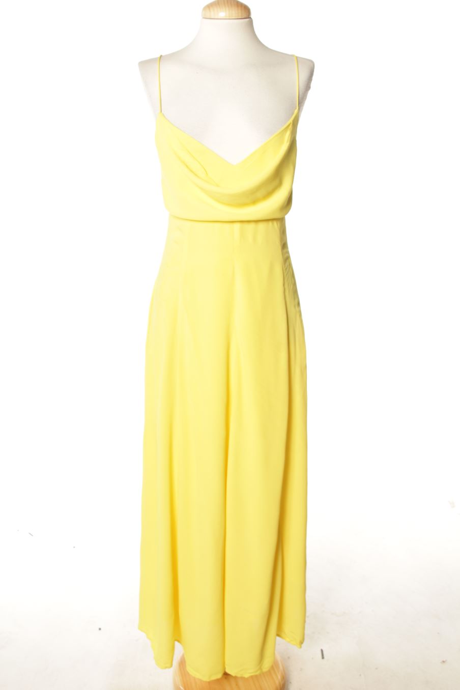 Robe casual Mango de la taille S, de couleur jaune