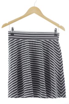 Aufwändiger Rock M oodji