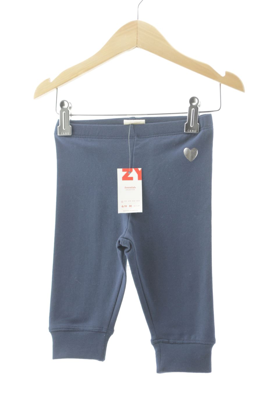 Pantalón de Zara de la talla 6 meses con etiqueta