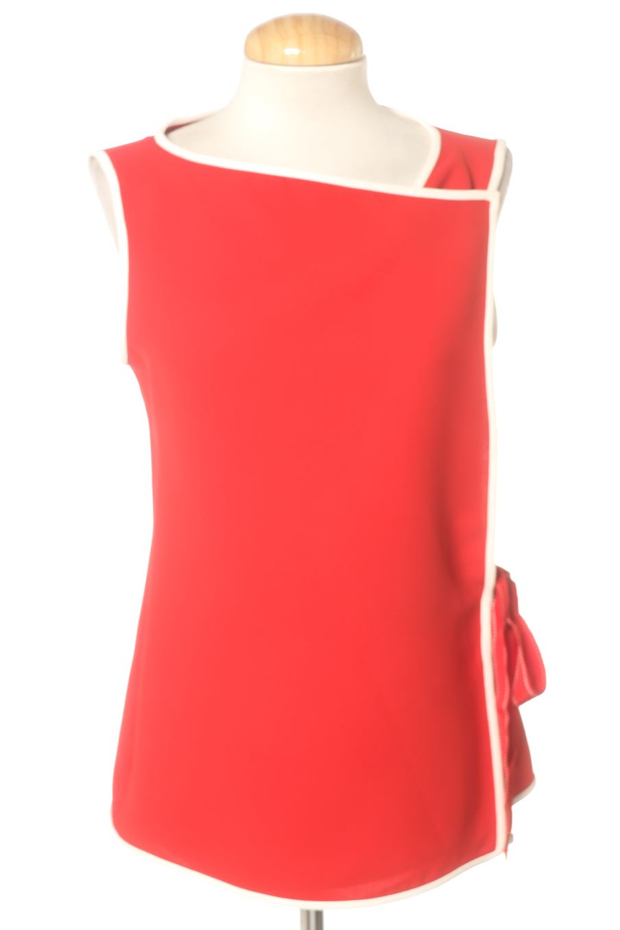 Top de Purificación García de la talla 38, de color rosso