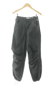 Jeans XS Bershka, photo 1 sur 2