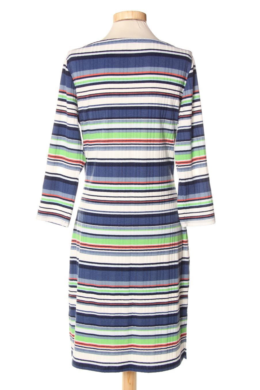 Robe casual Surkana de la taille M, de couleur imprimés