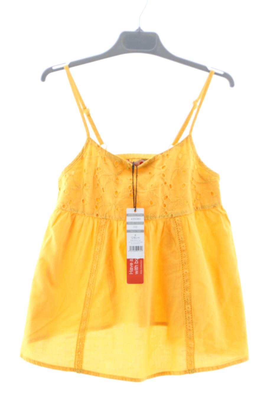 Top Boboli de la taille 8 ans avec une étiquette