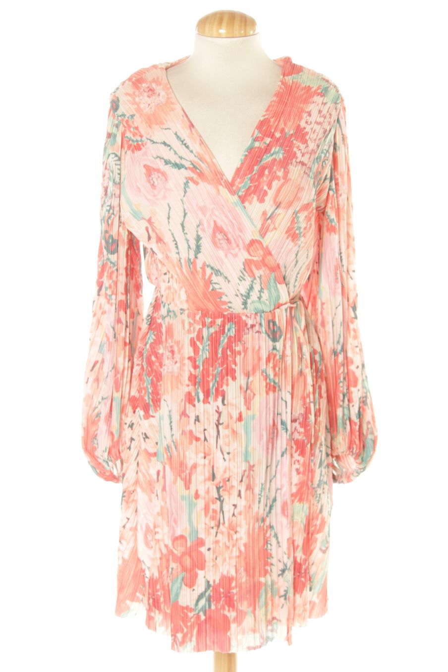 Robe H&M de la taille M, de couleur imprimés