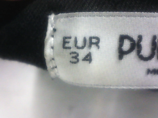 Jeans Pull & Bear de la taille 34, de couleur noir de denim