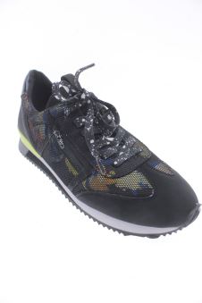 Deportivos 38 Desigual