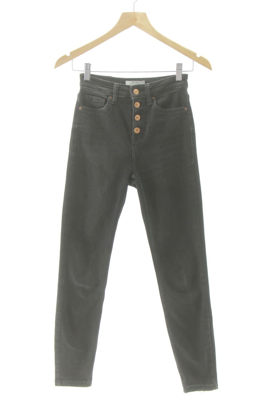 Vaquero de Bershka de la talla 32, de color negro de ropa vaquera