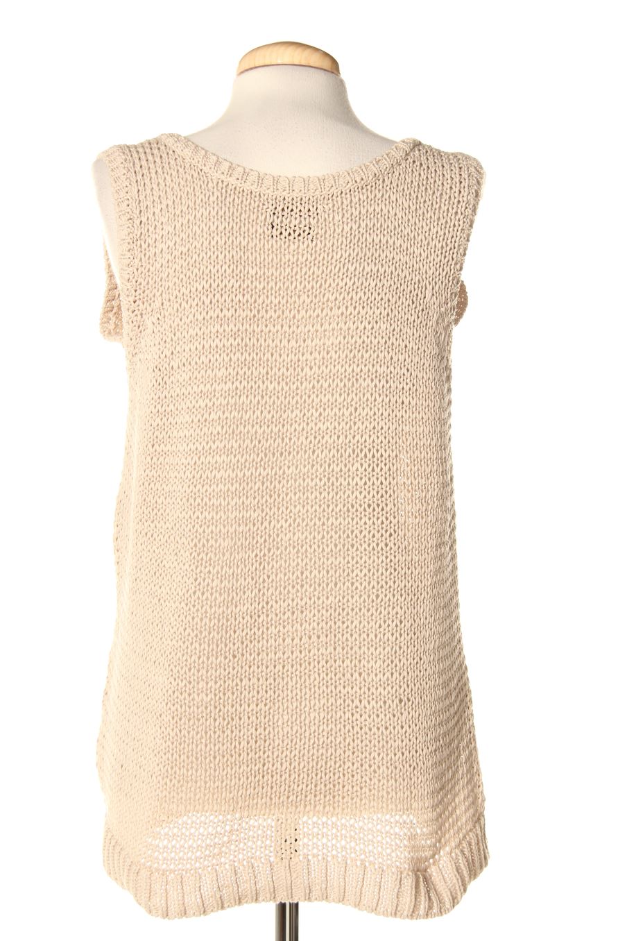 Top de Massimo Dutti de la talla L, de color beige