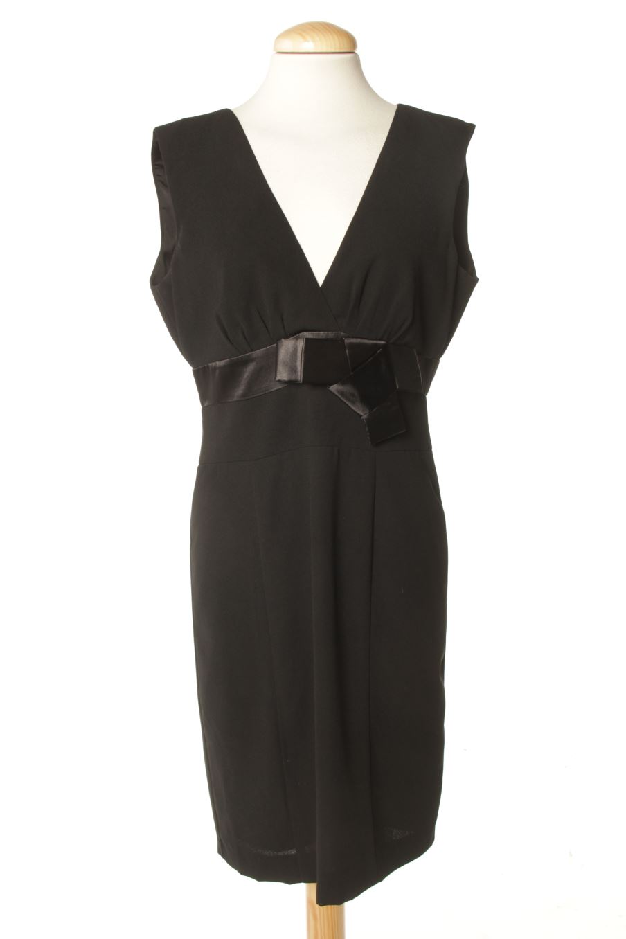Robe casual H&M de la taille 38, de couleur noir