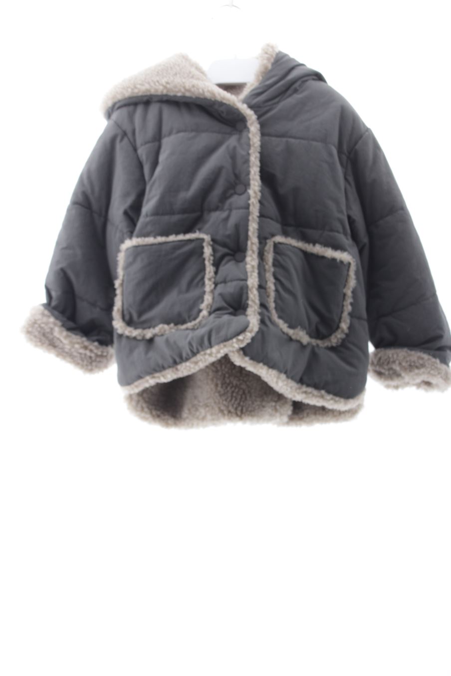 Abrigo de Zara de la talla 3 años de segunda mano
