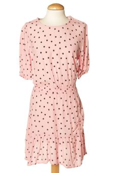 Vestido casual M Stradivarius, foto 1 de 2