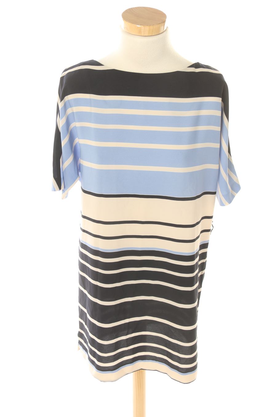 Robe casual Mango de la taille XS, de couleur rayures