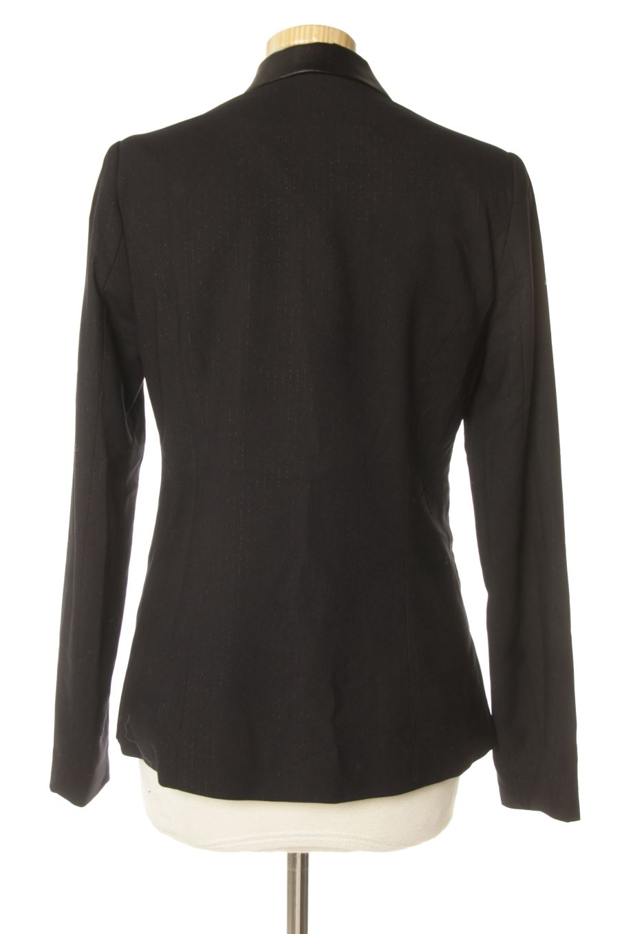 Blazer de LPB de la talla M, de color negro