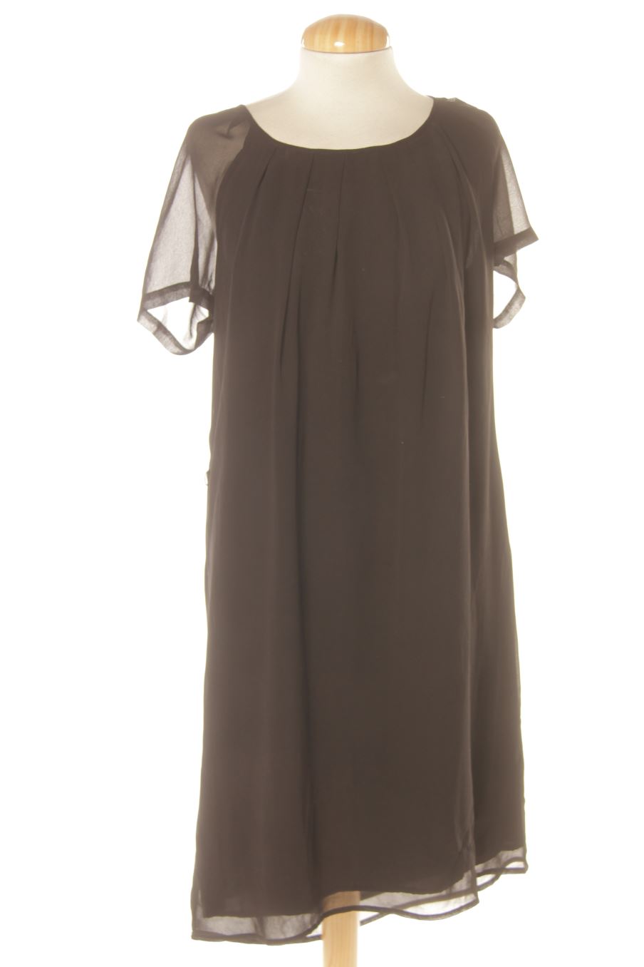 Robe Monoprix de la taille 40, de couleur noir