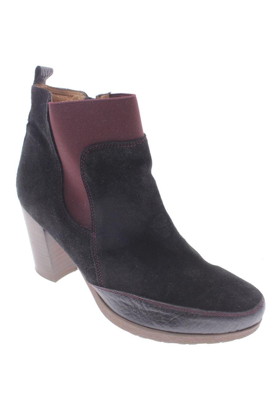 Botines de Hispanitas de la talla 39, de color negro de