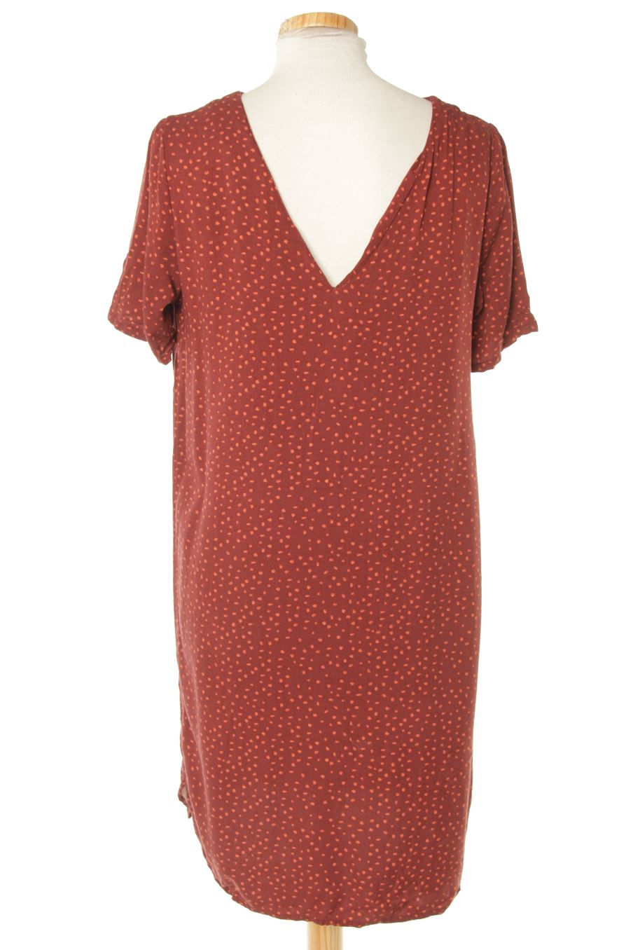 Robe casual Stradivarius de la taille 36, de couleur bordeaux
