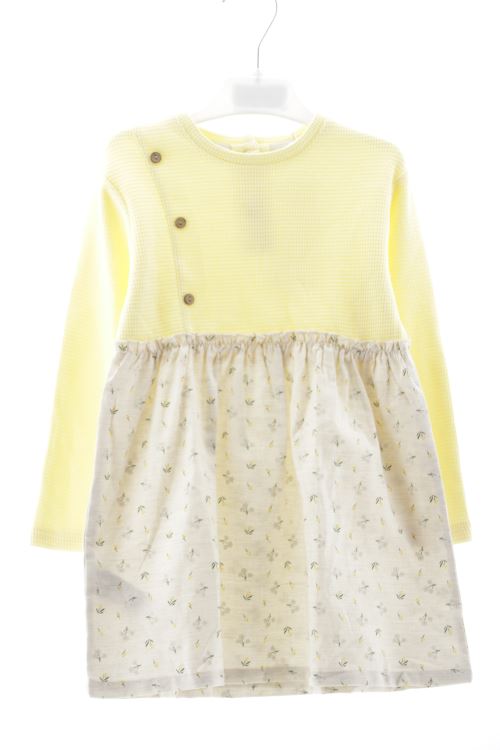 Aufwändiges Kleid