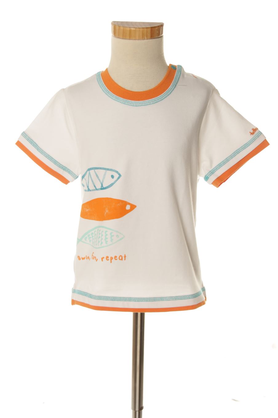 T-shirt Tutto Piccolo de la taille 4 ans avec une étiquette