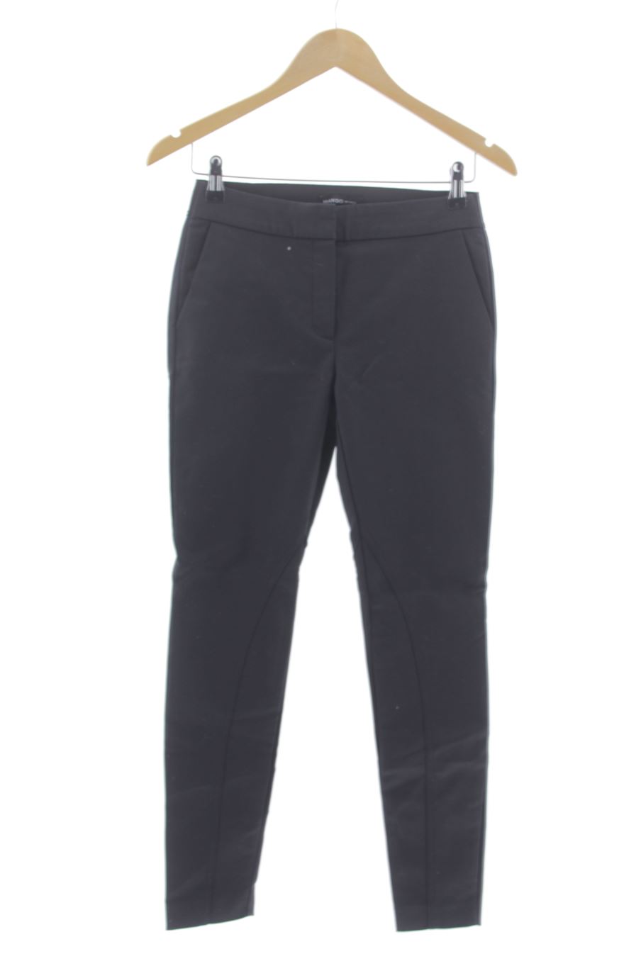 Pantalón de Mango de la talla 34, de color negro