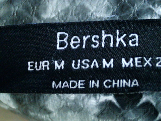 Falda de Bershka de la talla M, de color animal print de sintético