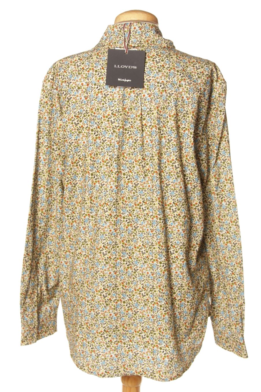Camisa de Lloyd`s de la talla 42, de color flores
