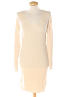 Vestido casual M Stradivarius, foto 1 de 2