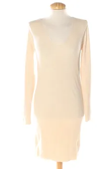 Vestido casual M Stradivarius, foto 1 de 2