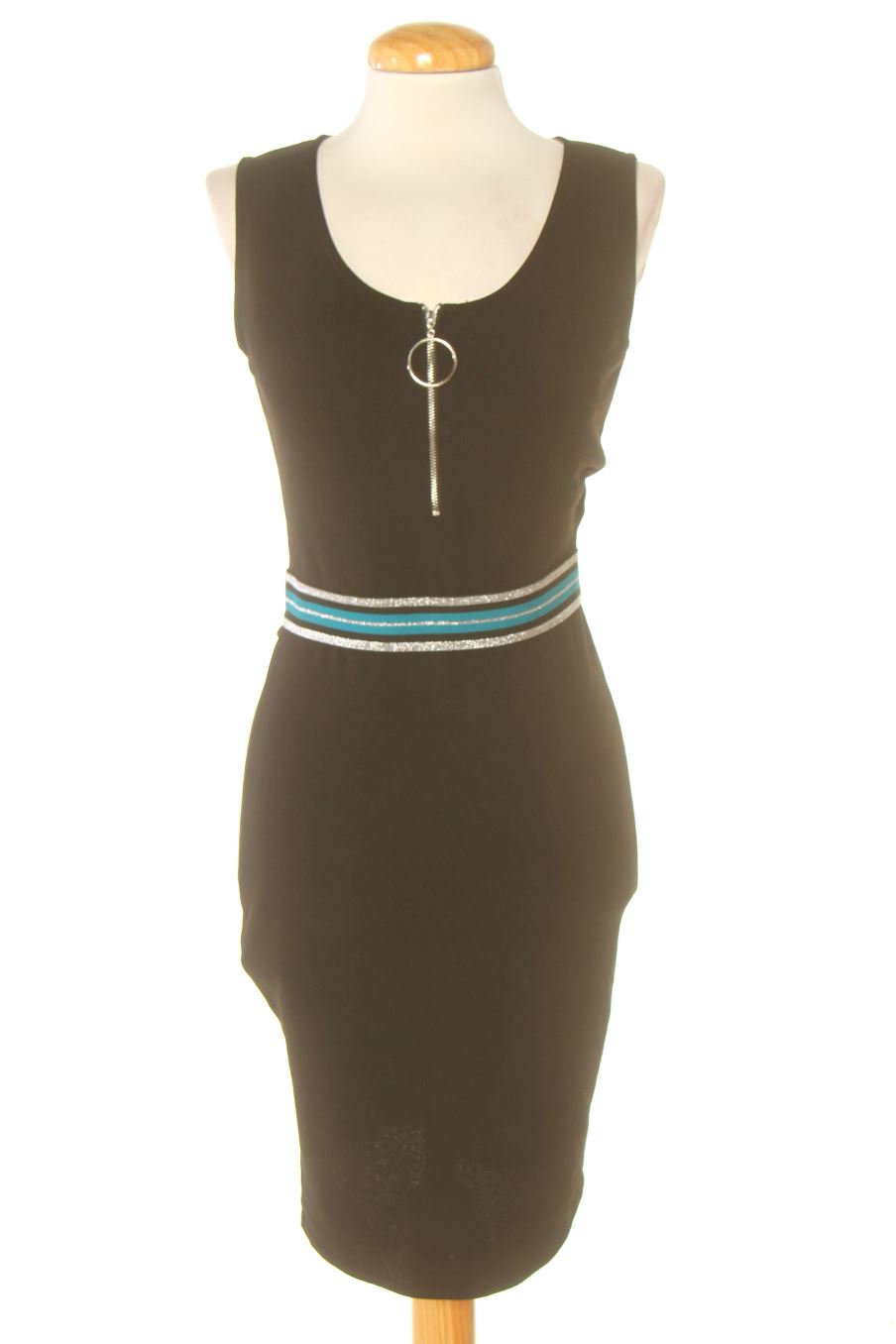Vestito casual de Miss Glammy de la talla S, de color nero