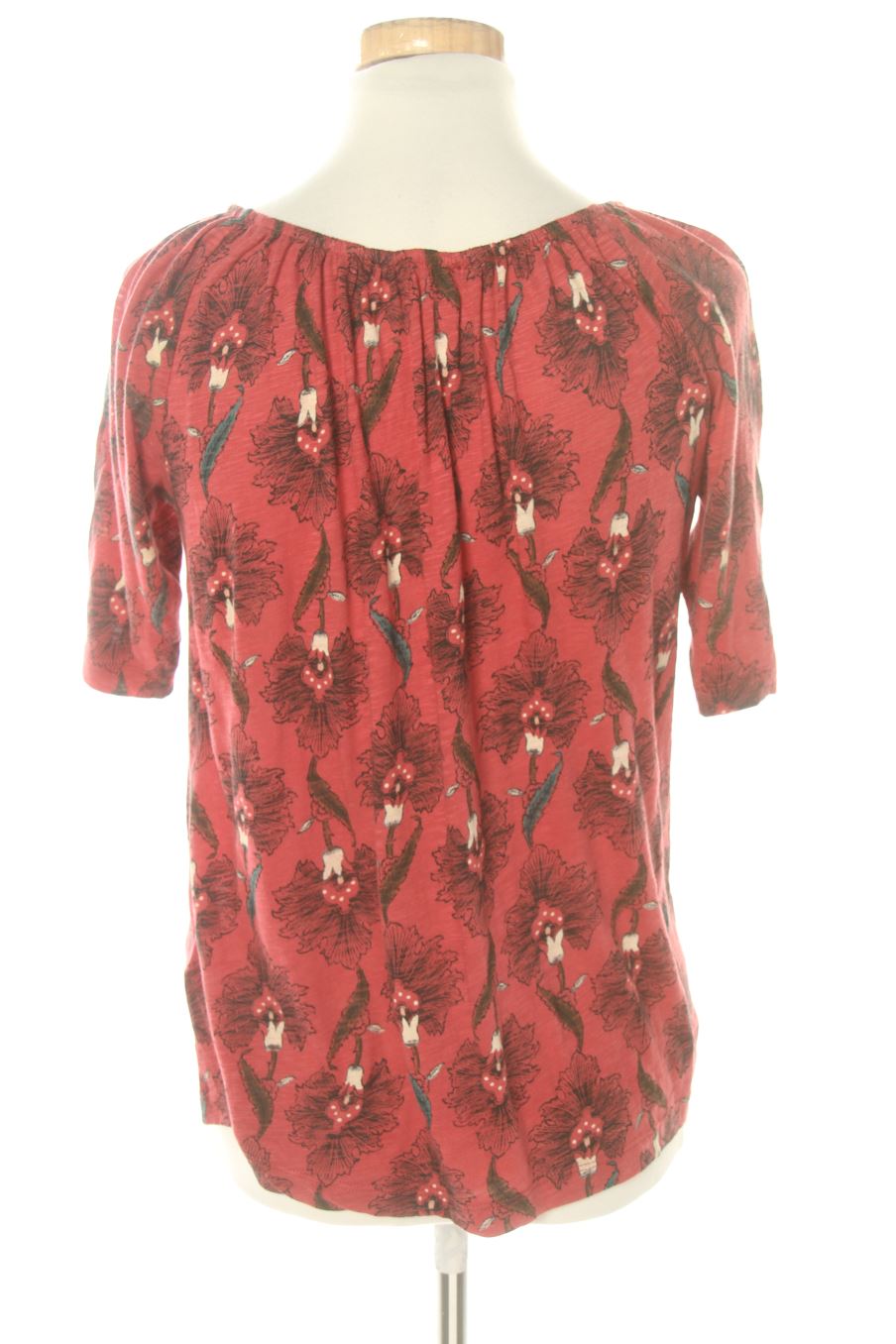 T-shirt Monoprix de la taille XS, de couleur fleurs