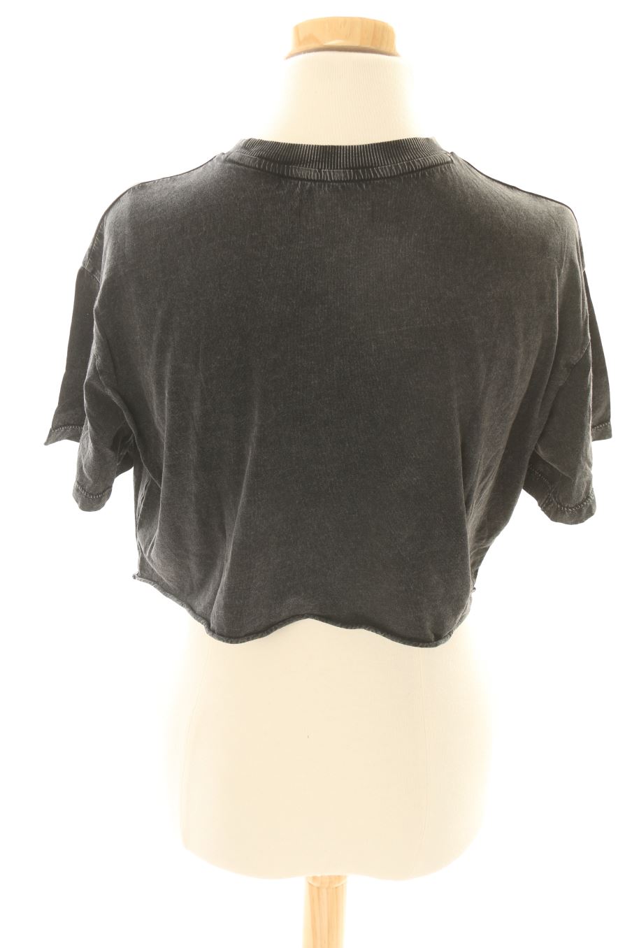 T-shirt Bershka de la taille S, de couleur gris