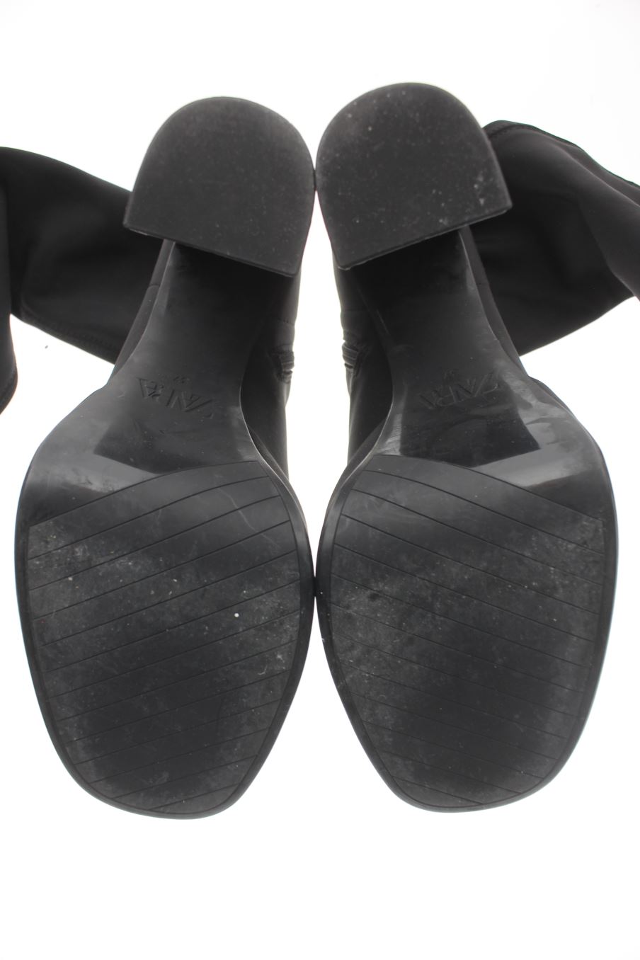 Botas de Zara de la talla 37, de color negro de