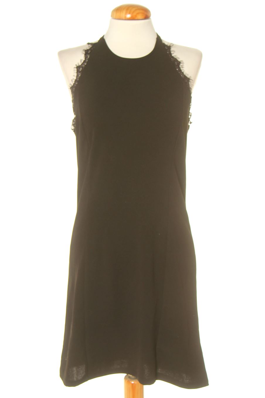 Robe casual Valentina de la taille S, de couleur noir