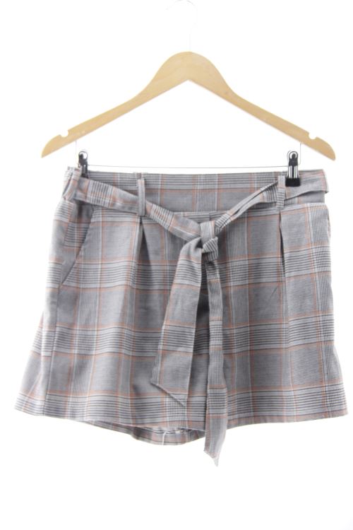Pantalón corto