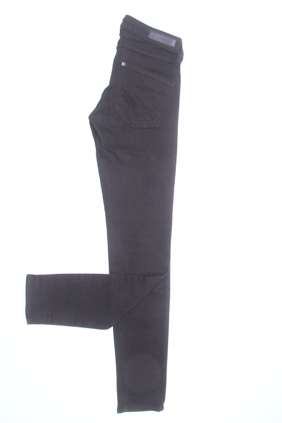 Jeans H&M de la taille 34, de couleur noir de denim