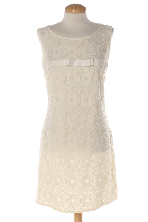 Einfaches Kleid