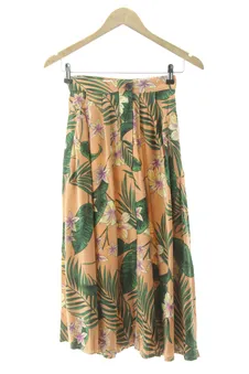 Falda S Stradivarius, foto 1 de 2