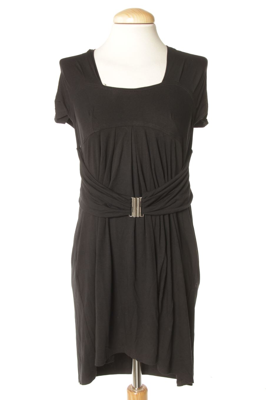 Camiseta de kabak de la talla 42, de color negro