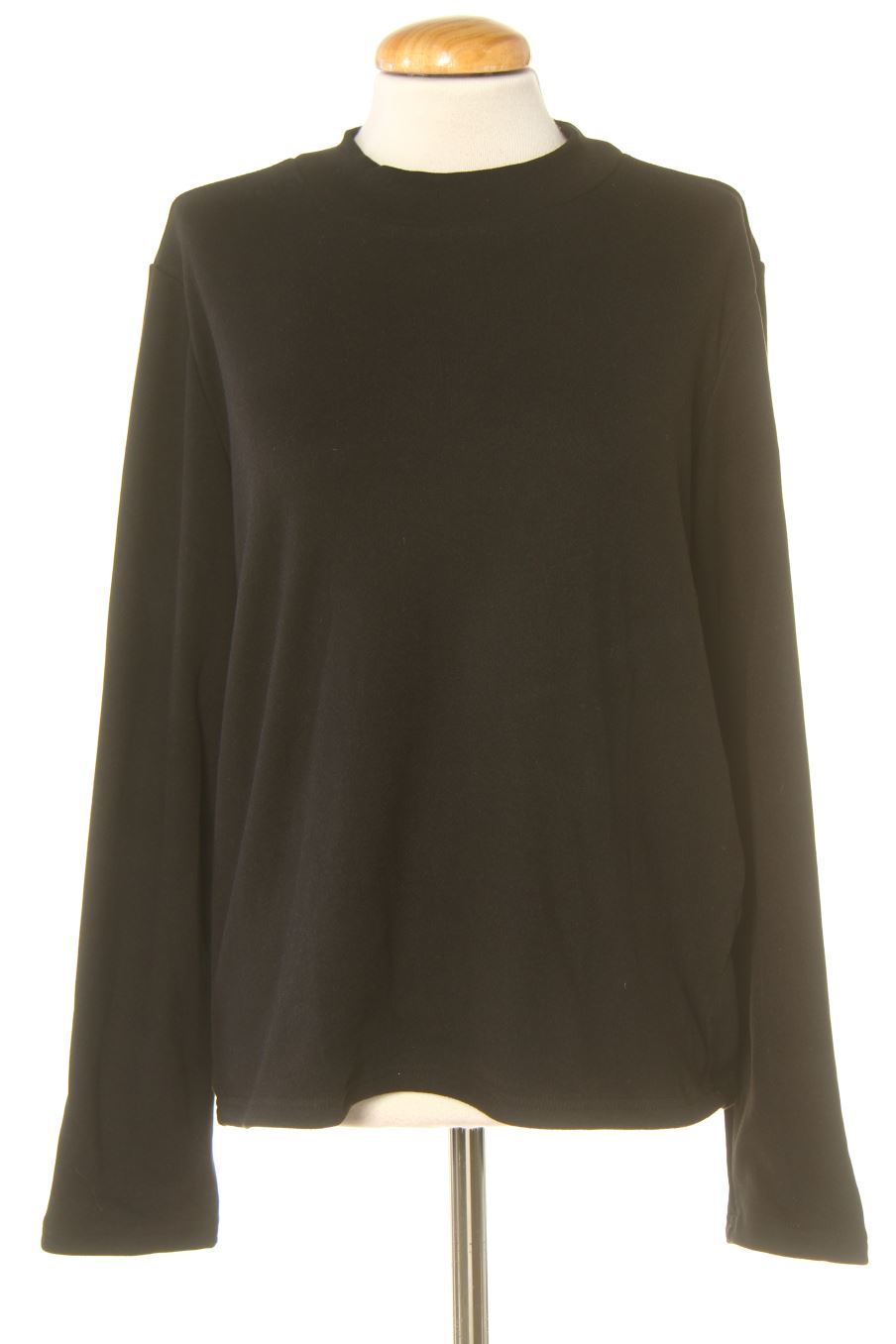 Pull PERCENTIL de la taille L, de couleur noir