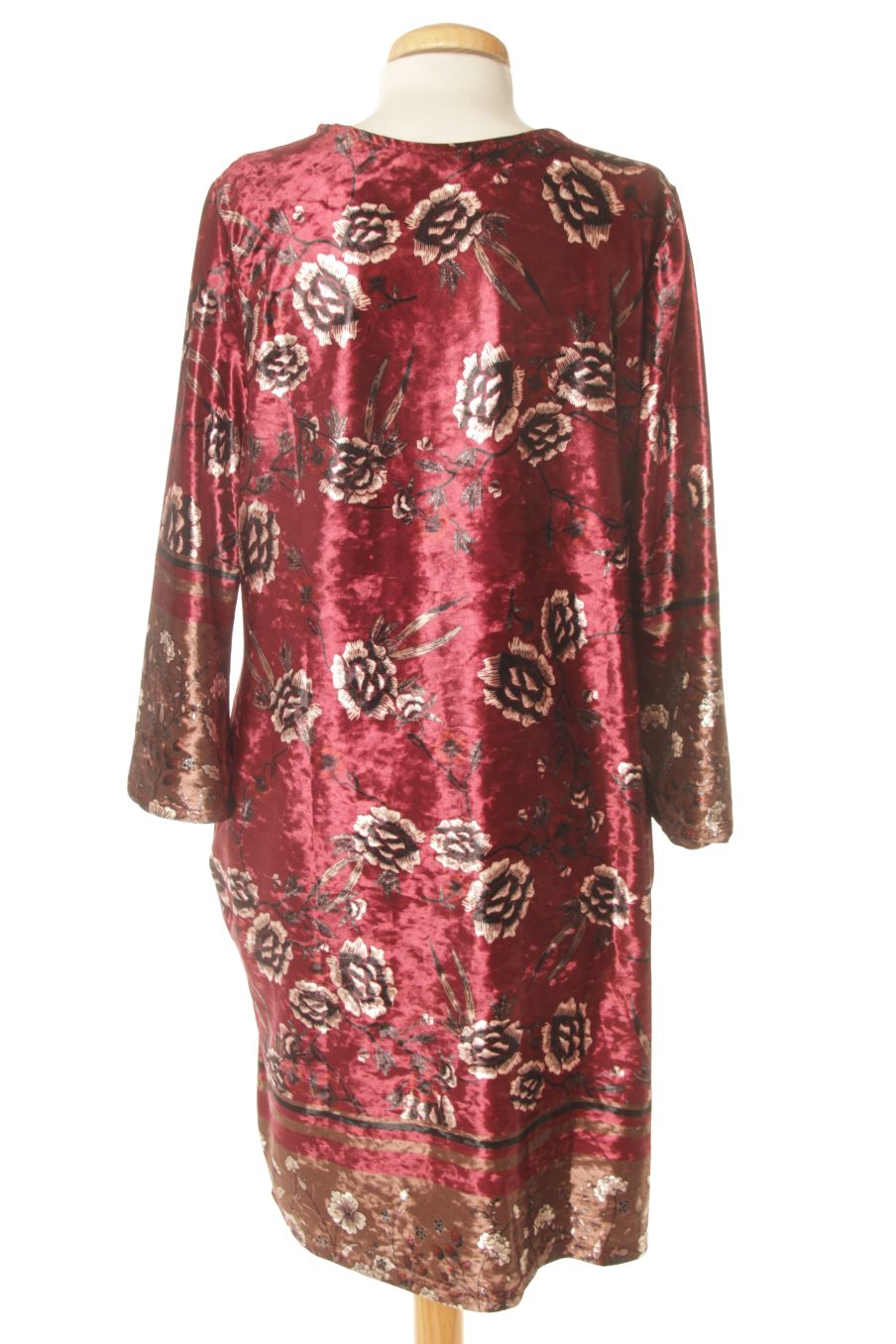 Robe casual New collection de la taille L, de couleur fleurs de velours