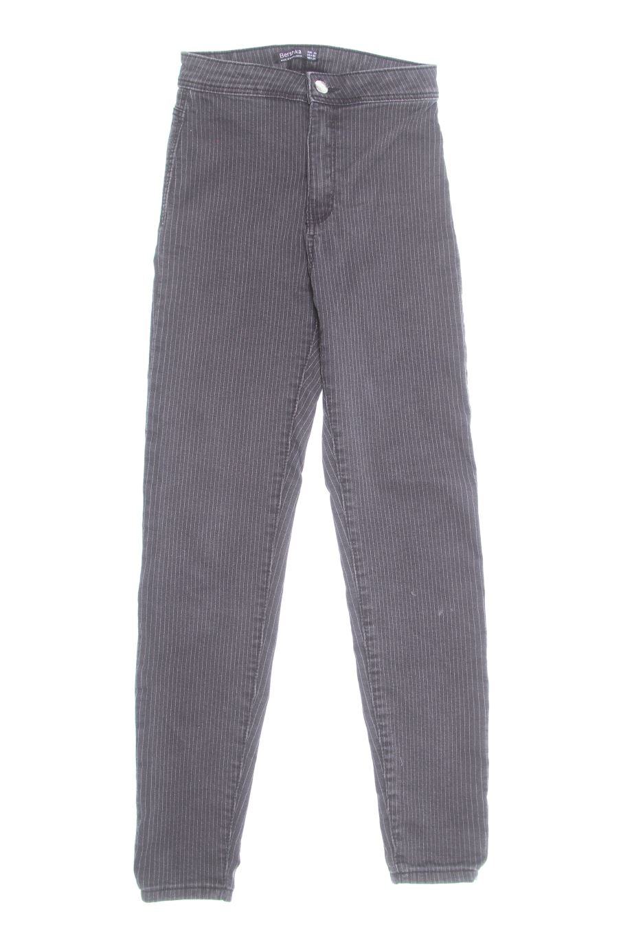 Jeans Bershka de la taille 34, de couleur rayures de denim