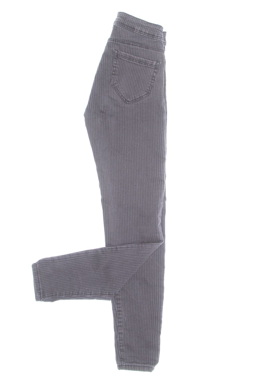 Jeans Bershka de la taille 34, de couleur rayures de denim