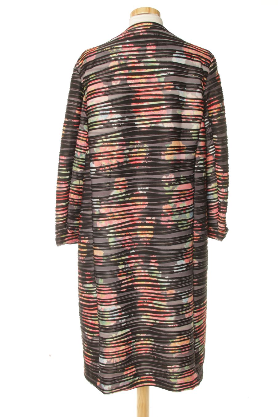 Abrigos de norah de la talla 44, de color estampado