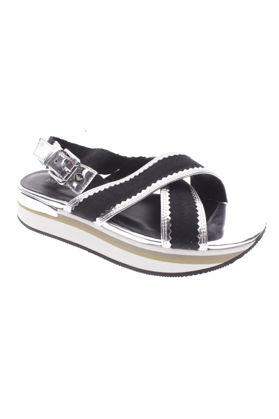 Sandalias planas de Emporio Armani de la talla 36, de color plateado de