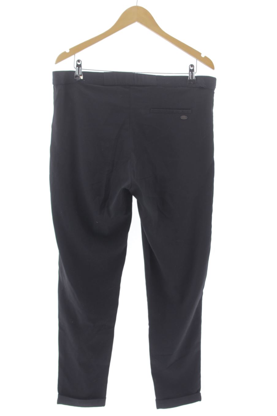 Pantalon DDP de la taille 36, de couleur noir