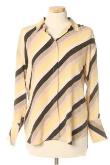 Chemise XS Mango, photo 1 sur 2