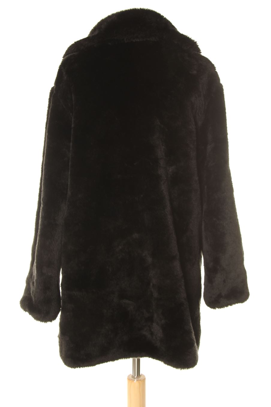 Abrigo de Carla Rizzi de la talla 42, de color negro de sintético